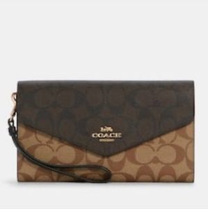 NEW COACH TRAVEL ENVELOPE WALLET IN COLORBLOCK Signature Canvas